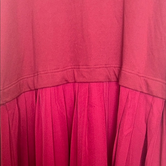 35.  NWT Ugerlov Burgundy Ruffled Tiered Dress size L - Picture 6 of 8